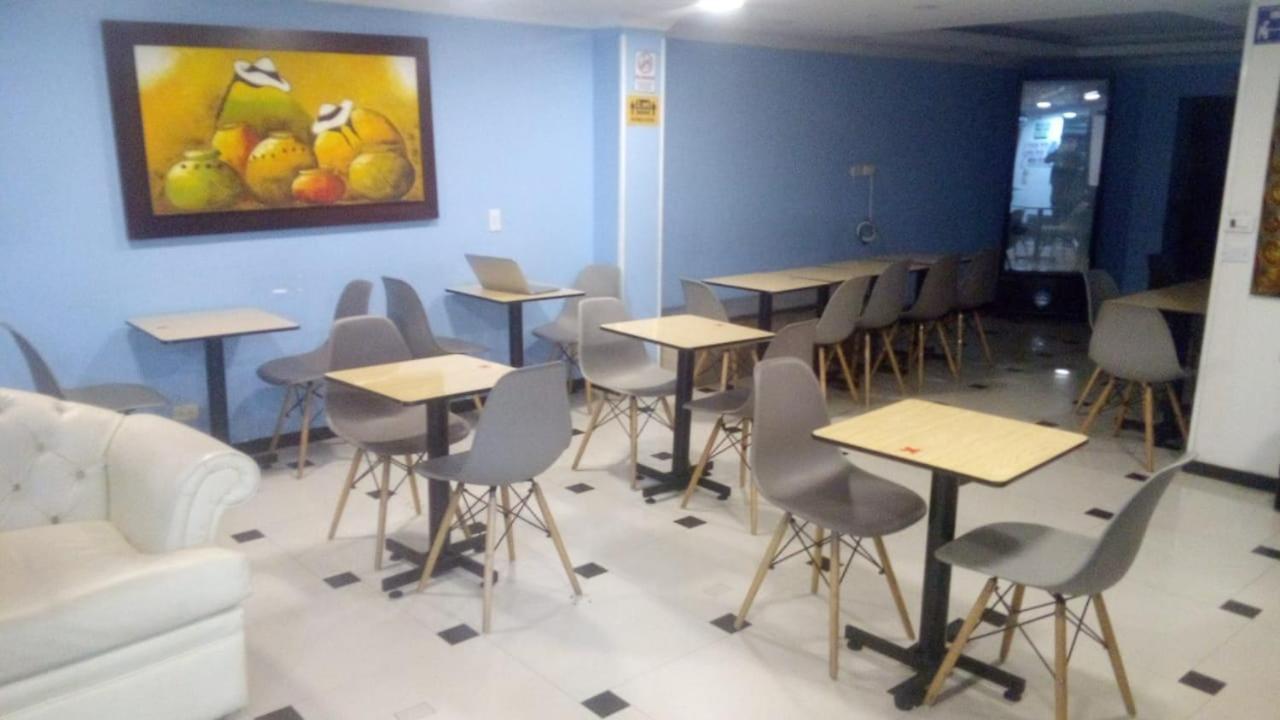 Hotel Arena Plaza Богота Екстериор снимка