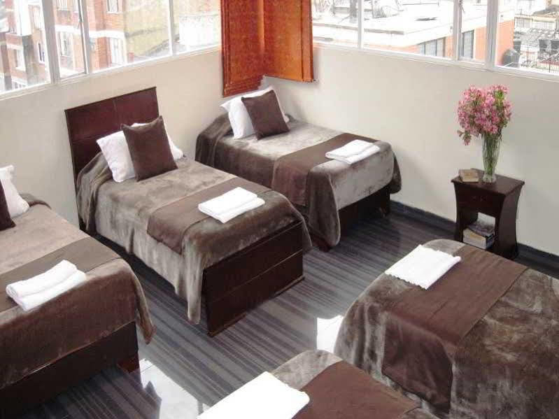Hotel Arena Plaza Богота Екстериор снимка